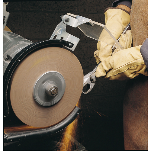 Scotch-Brite Cut & Polish Wheels, 6" Dia. x 1" W, 1" Arbor, Aluminum Oxide TGS INDUSTRIEL