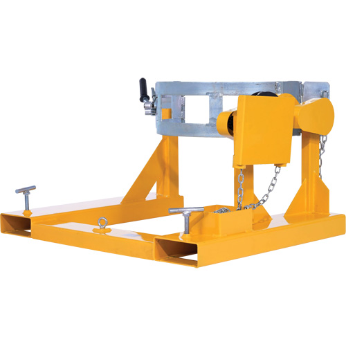 Porte-baril pour chariot &agrave; fourche, Pour 55 gal. US (45,8 gal imp&eacute;rial) TGS INDUSTRIEL