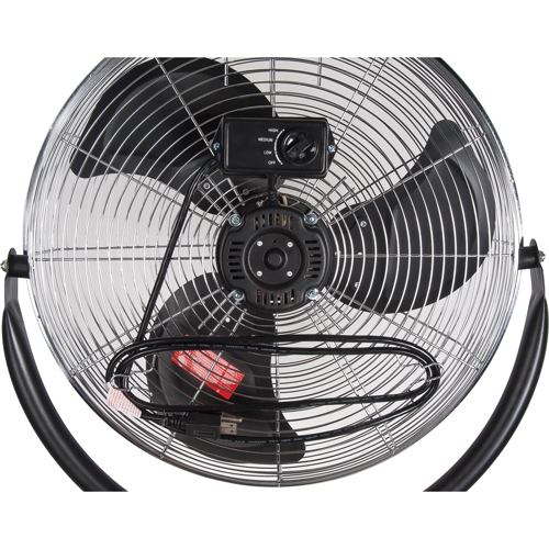 Ventilateur sur pi&eacute;destal haute vitesse, Commercial, 3 Vitesses, Diam&egrave;tre de 20" TGS INDUSTRIEL