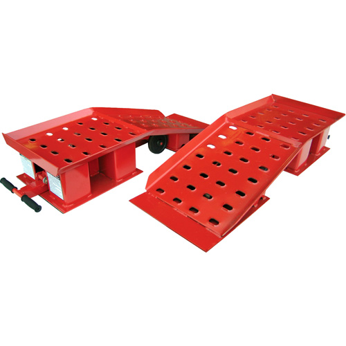 Pair of Wide Truck Ramps, 20000 lbs. Capacity, 50-1/2" L, 18-3/8" W, 9-1/4" H TGS INDUSTRIEL