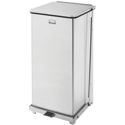 Corbeille &agrave; p&eacute;dale carr&eacute;e avec doublure Defenders, Acier inoxydable, Capacit&eacute; 13 gal. US TGS INDUSTRIEL