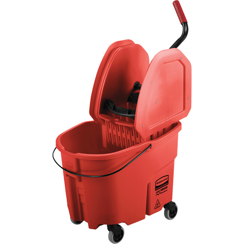 Ensemble de seau pour vadrouille et essoreuse WaveBrake, Pression vers le bas, 8,75 gal. US (35 pintes), Rouge TGS INDUSTRIEL