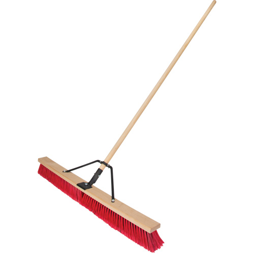 Balai-brosse &agrave; manche renforc&eacute;, 36", Moyen, Soies PVC TGS INDUSTRIEL