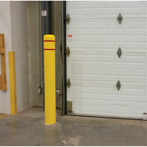 Capuchon en poly&eacute;thyl&egrave;ne pour borne de protection, 6-5/8" dia. x 52" l, Rouge/Jaune TGS INDUSTRIEL