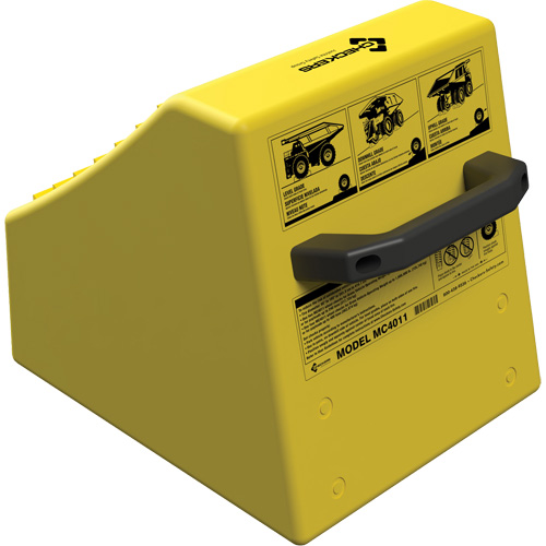 Cale de roue ultra-robuste pour l'exploitation mini&egrave;re Checkers Safety sans support, PEHD, Jaune, 14-1/2" la x 17-1/2" p x 16" h TGS INDUSTRIEL