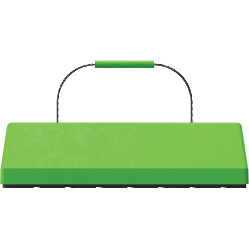 Cale de roue pour avion Checkers Safety SafeRay avec poign&eacute;e &agrave; c&acirc;ble & patin en caoutchouc, Ur&eacute;thane, Vert fluorescent, 24" la x 8" p x 6" h TGS INDUSTRIEL