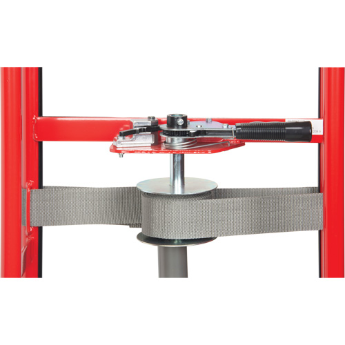 Diable de calibre industriel pour &eacute;lectrom&eacute;nagers, Acier, Capacit&eacute; 550 lb, 24" la x 59" h TGS INDUSTRIEL