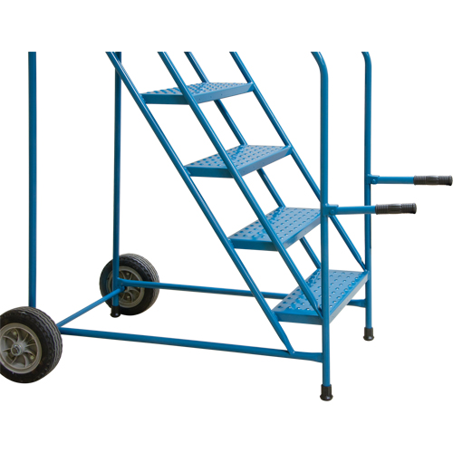 Escabeau roulant avec rails pour acc&egrave;s &agrave; une remorque, 4 marches, Largeur de la marche 22", Hauteur de la plateforme 37", Acier TGS INDUSTRIEL