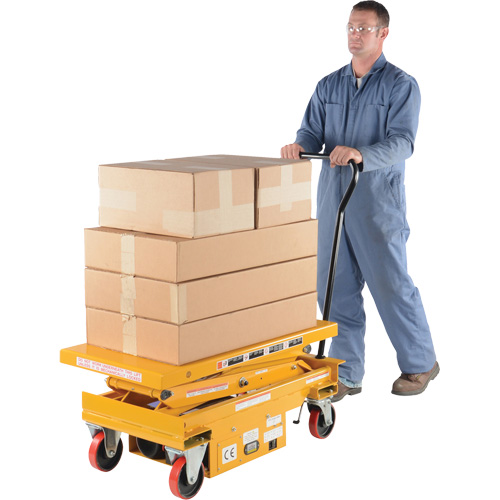 Chariot de levage hydraulique &agrave; ciseaux &agrave; batterie c. c., Acier, 39-3/4" lo x 20-1/2" la, Capacit&eacute; 1000 lb TGS INDUSTRIEL