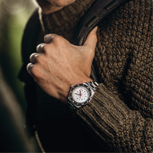 Grande montre automatique de plong&eacute;e &eacute;dition arctique GSAR avec bracelet en acier inoxydable, Num&eacute;rique, &agrave; piles, 41 mm, Argent TGS INDUSTRIEL
