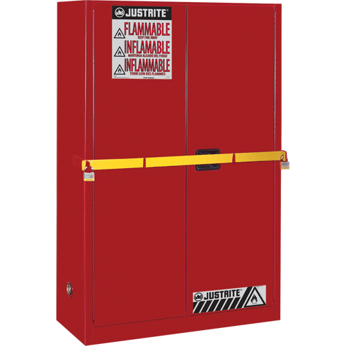 Armoire de rangement haute s&eacute;curit&eacute; avec barre en acier pour produits inflammables, 45 gal., 2 tablettes TGS INDUSTRIEL