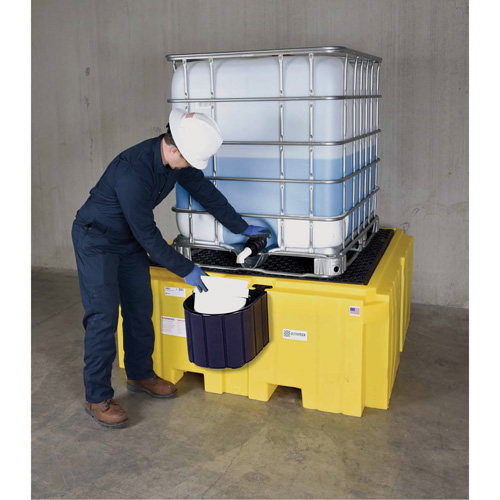 GRV Spill Pallet Plus sans drain, Capacit&eacute; de d&eacute;versement 365 gal. US, 62" x 62" x 28" TGS INDUSTRIEL
