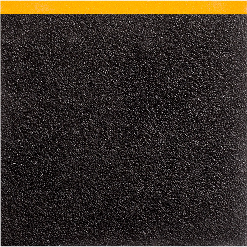 Couvre-marches antid&eacute;rapants en plastique renforc&eacute; de fibre de verre SafeStep, 47,25" la x 47,25" lo TGS INDUSTRIEL