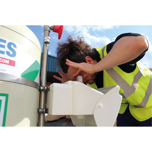 Mobile Self-Contained Emergency Safety Shower with Eye & Face Wash, 30 gal. Capacity, Meets None TGS INDUSTRIEL