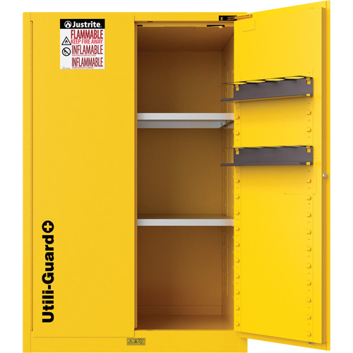 Armoire de s&eacute;curit&eacute; pour produits inflammables Utili-Guard+, 90 gal., 2 Porte(s), 43" La x 65" h x 37" p TGS INDUSTRIEL