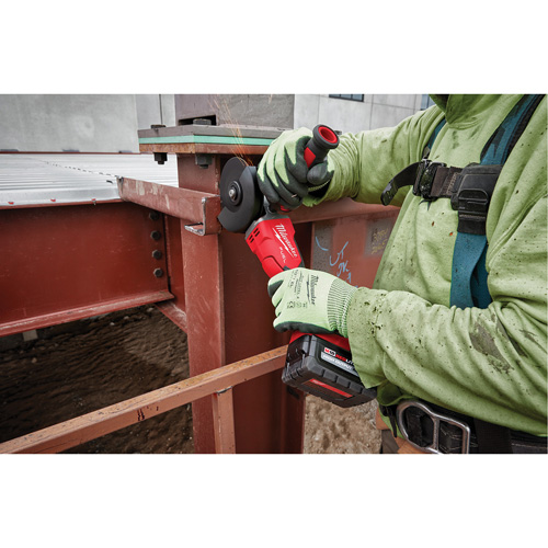 Meuleuse &agrave; frein avec interrupteur &agrave; glissi&egrave;re verrouillable M18 Fuel, 18 V, Mandrin 5", Lithium-ion TGS INDUSTRIEL