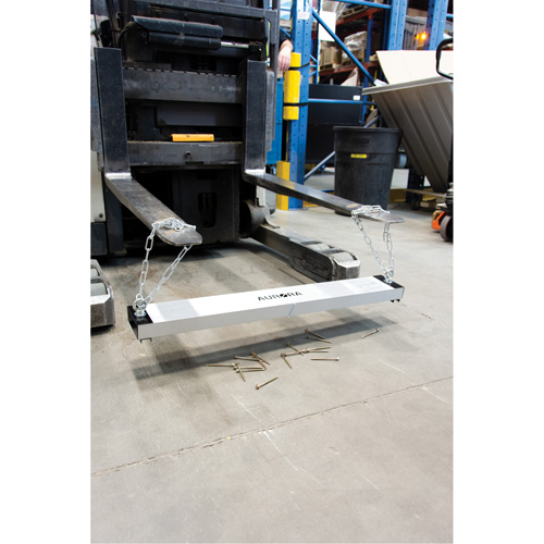 Balais de cour magn&eacute;tique, 36" la TGS INDUSTRIEL