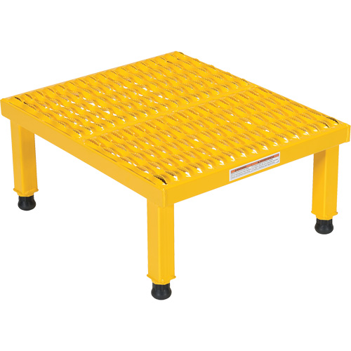 Plate-forme ajustable Step-Mate, 1 marche(s), 23-1/2" la x 19-9/16" lo x 16-1/2" h, Capacit&eacute; 500 lb TGS INDUSTRIEL