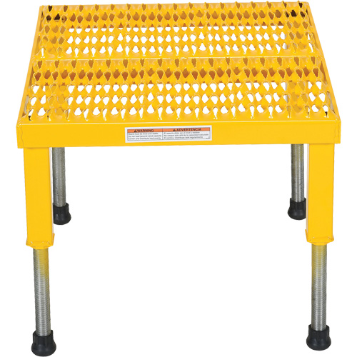 Plate-forme ajustable Step-Mate, 1 marche(s), 23-1/2" la x 19-9/16" lo x 16-1/2" h, Capacit&eacute; 500 lb TGS INDUSTRIEL