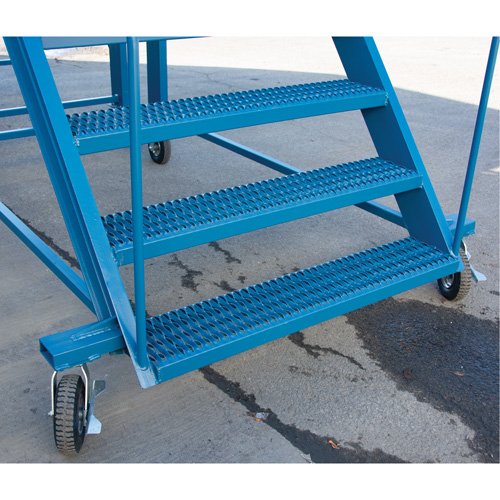 Snow Ladder, Steel, 10 Steps, 99" H, 85-1/2" D, 48" Step, Serrated TGS INDUSTRIEL