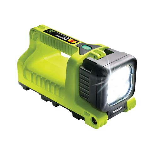 Lantern, LED, 588 Lumens, C Batteries TGS INDUSTRIEL