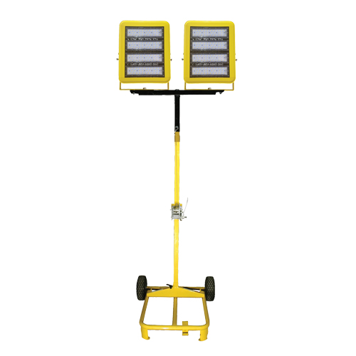 Chariot d'&eacute;clairage &agrave; deux t&ecirc;tes avec treuil, DEL, 400 W, 60 000 lumens, Boîtier en Aluminium TGS INDUSTRIEL