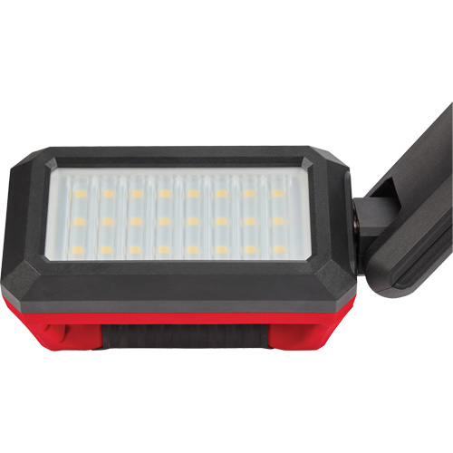 Ensemble d'&eacute;clairage pour soubassement de carrosserie M12, Magn&eacute;tique, Rechargeable, 1200 lumens TGS INDUSTRIEL