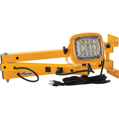 Lampe de quai, Bras 40", 50 W, Ampoule DEL, M&eacute;tal TGS INDUSTRIEL