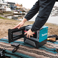 Four &agrave; micro-ondes sans fil 40 V Max XGT (outil seulement), 350 W/500 W, Noir/bleu TGS INDUSTRIEL