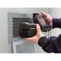 Cam&eacute;ra d'imagerie thermique T1010 HD avec objectif de 12°, 800 x 480 pixels, -40° - 650°C (-40° - 1202°F), 25 mK TGS INDUSTRIEL