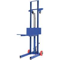 Gerbeur hydraulique &agrave; plateforme, M&eacute;canisme Pompe au pied, Capacit&eacute; de 400 lb, Levage max de 51-1/8" TGS INDUSTRIEL