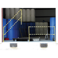 Barri&egrave;re &agrave; bascule de s&eacute;curit&eacute;, Simple, 6' lo x 42-5/8" h d&eacute;ploy&eacute; TGS INDUSTRIEL