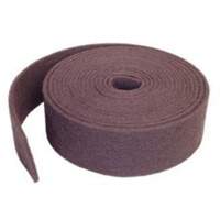 Rouleau de papier abrasif non tiss&eacute; Bear-Tex, Tr&egrave;s fin, Oxyde d'aluminium, 4" la x 10 vg lo TGS INDUSTRIEL