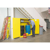 Armoires Sure-Grip EX pour entreposage de barils &agrave; la verticale, Capacit&eacute; de 110 gal. US, 2 barils, Jaune TGS INDUSTRIEL