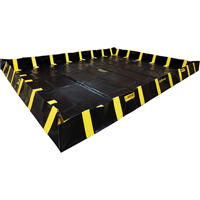 Bermes de confinement avec supports int&eacute;rieurs de parois QuickBerm , Capacit&eacute; 2390 gal. US, 16' la x 20' lo x 12" h, Support &agrave; encliqueter TGS INDUSTRIEL