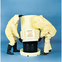 Barils de r&eacute;cup&eacute;ration Poly-Overpack 65, 65 gal. US, Stationnaire TGS INDUSTRIEL