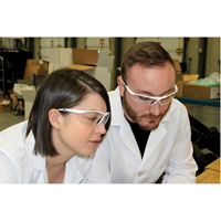 Lunettes de s&eacute;curit&eacute; s&eacute;rie Z1500, Lentille Transparent, Anti-&eacute;gratignures, R&eacute;pond ou surpasse la norme CSA Z94.3 TGS INDUSTRIEL