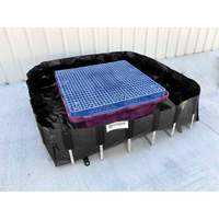 Berme de confinement des d&eacute;versements Ultra-IBC Berm, Capacit&eacute; 400 gal. US, 6' la x 6' lo x 18" h, Support en L TGS INDUSTRIEL