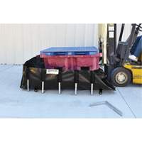 Berme de confinement des d&eacute;versements Ultra-IBC Berm, Capacit&eacute; 400 gal. US, 6' la x 6' lo x 18" h, Support en L TGS INDUSTRIEL